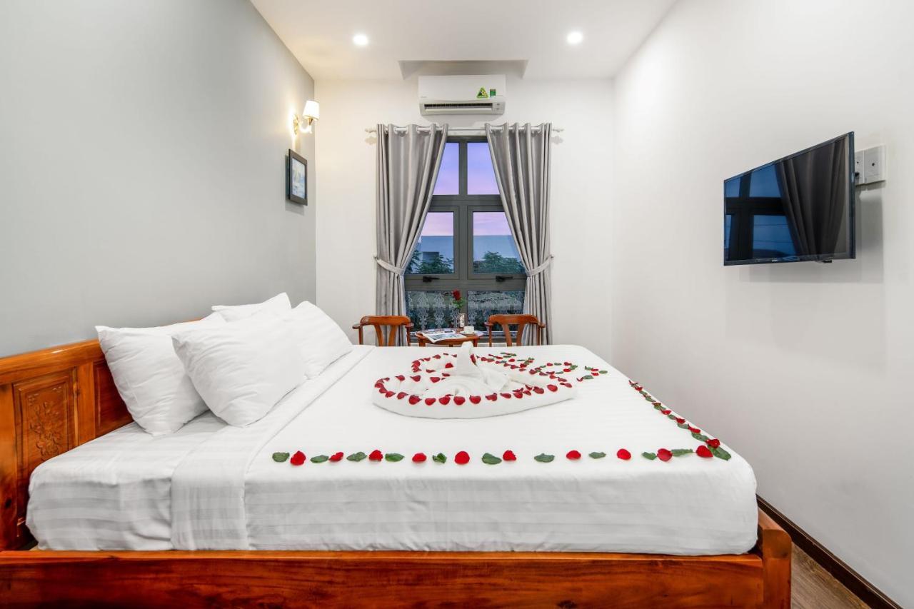 Bamboo Hotel Da Nang Esterno foto