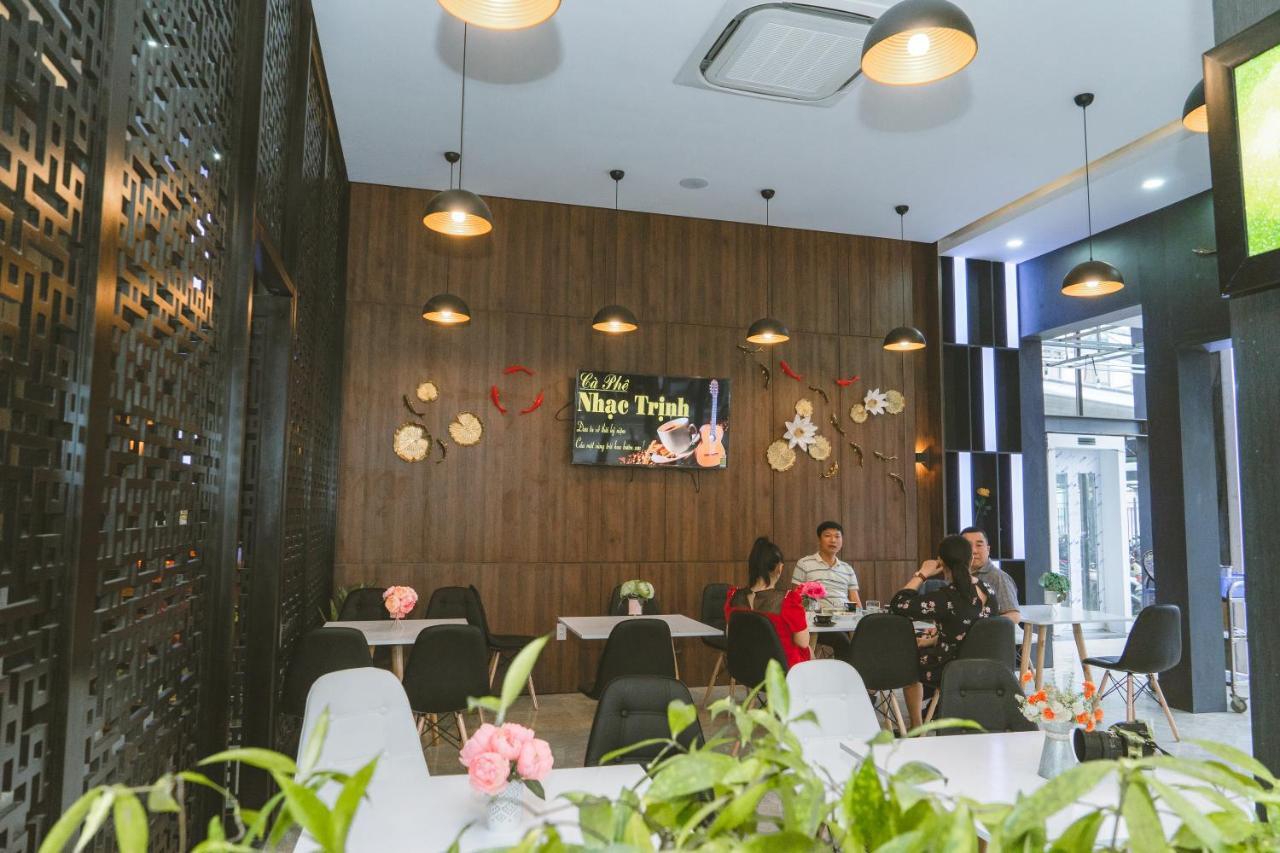 Bamboo Hotel Da Nang Esterno foto